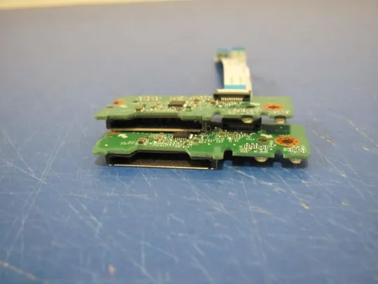 №181-16 CardReader DA0ZYVTH6F0 DA0ZYLTH6B0 для ASPIRE E 17 E5-721 E5-731 P276 ES1-711 оригінал З аукціону