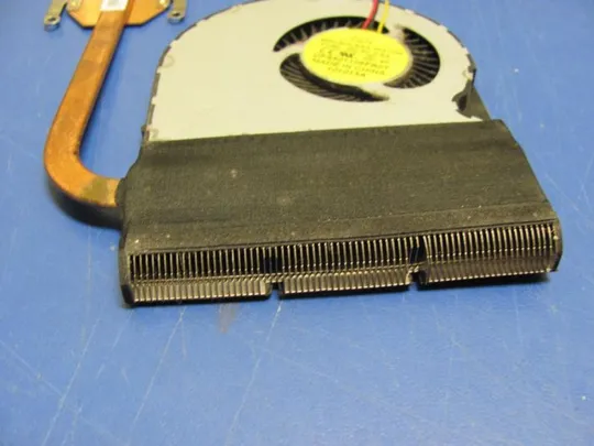 №125-22 система охолодження 13N0-1BA0802 DFS501105FR0T для MEDION E6421 оригінал З аукціону