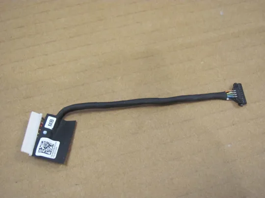 номер0022-37 роз&#039;єм шлейф підключення АКБ DC02003XV00 04NDW9 для Dell Inspiron 3510 3515 3511 3520 3525 3521 оригінал Ціна