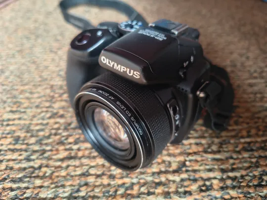 Фотоапарат Olympus SP-570UZ (несправний) З аукціону