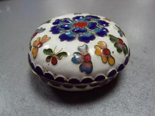 Шкатулка для украшений эмаль клуазоне с перегородками узор цветы высота 3,4см, диаметр 7,4см №13161 Ціна