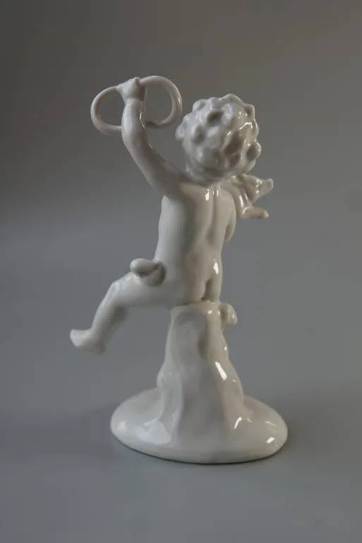 Фигура фарфор статуэтка Германия Wagner and Apel путти мальчик с поросенком свинкой 15,3 см №10052 Недорого