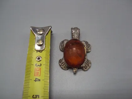 фото, Бижутерия подвеска кулон черепаха янтарь длина 3,5 см (отломано ушко) №18643