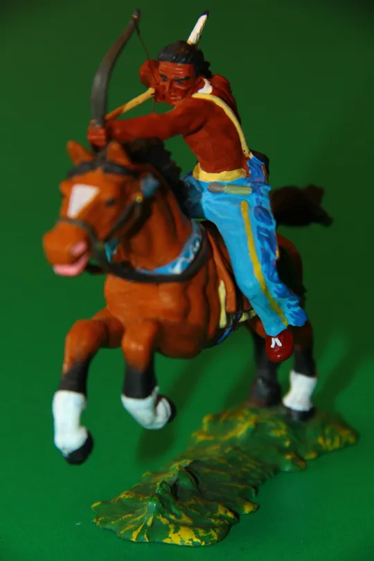 ІНДІАНЕЦЬ ІЗ ЛУКОМ НА КОНІ  № 54654 индеец 70мм ELASTOLIN PREISER ФРГ в упаковці Інтернет-аукціон