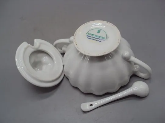 Сахарница фарфор Италия car bomboniere modello depositato design sandro bessi высота 8,5 см №14202 Недорого