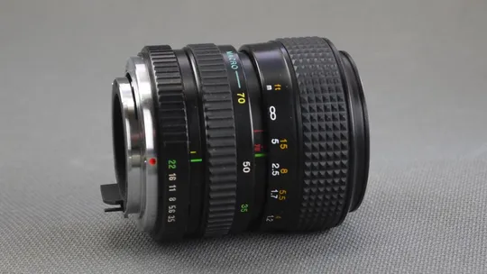 Об&#039;єктив Pentax-M зумобъектив Auto Chinon Zoom 35-70mm/3.5-4.8 Macro MC Ф52mm Вживане Інтернет-аукціон