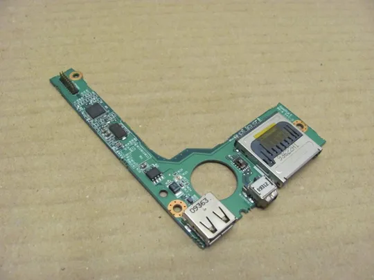 555-22 плата USB CARD 6-71-W8701-D02A для Clevo W87CU оригінал Ціна