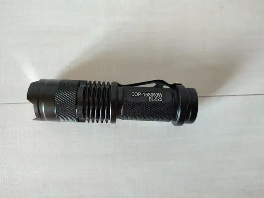 Фонарь ручной bl-525 аккумуляторный в футляре Де купити