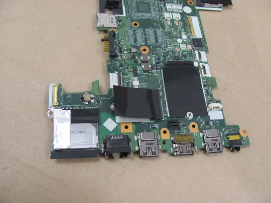 625-6 материнська плата CT470 NM-A931 SR2F0  i5-6300U для Lenovo ThinkPad  T470 оригінал З аукціону