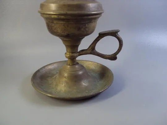 Купити Подсвечник лампа керосиновая или спиртовка с ручкой маленькая высота 11,5 см (№ 1533)