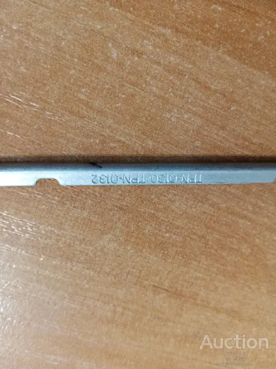 Купити HP 15-n026sr петля правая fbu86006010
