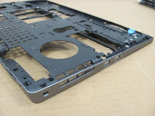 860-1 Кришка дно піддон корпуса 01HVX1 AM26K000501 для  Dell Precision 17 7730 7740 M7730 M7740 оригінал На торгах