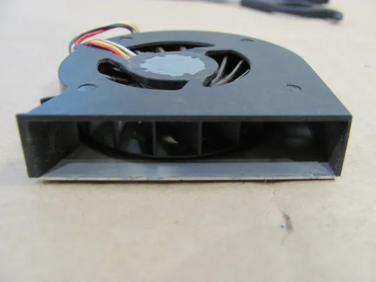 номер0320-15 Вентилятор (кулер, FAN) 6033B0014601  для HP Compaq 6730B 6735b 6530B 6535B 6730B 6735B оригінал З аукціону