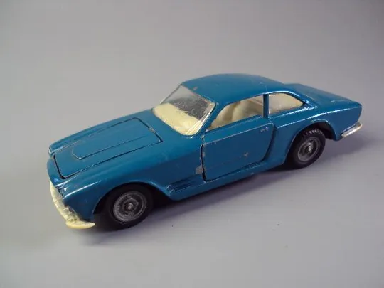 машинка Maserati 3500 GT ссср 1:43 высота 3,2 см, длина 10,4 см №9112 Ціна