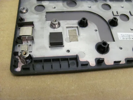 550-33 Кришка панель палмрест тачпад AP0QN000200 для Lenovo N580 N581 N585 N586 P580 P585 оригінал Характеристики