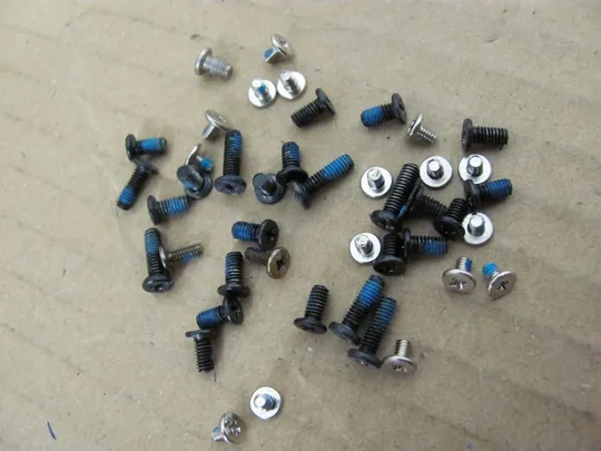 478-18 комплектуюче для MEDION X6811 X6812 GX660 MS-16F1 оригінал Продаж