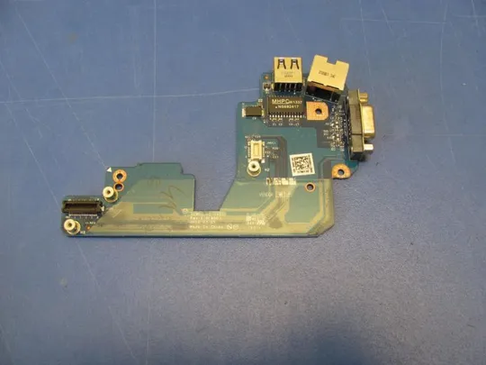 №43-1 Плата USB, LAN, VGA 04M3HJ для Dell Latitude E5430 оригінал у хорошому стані З аукціону