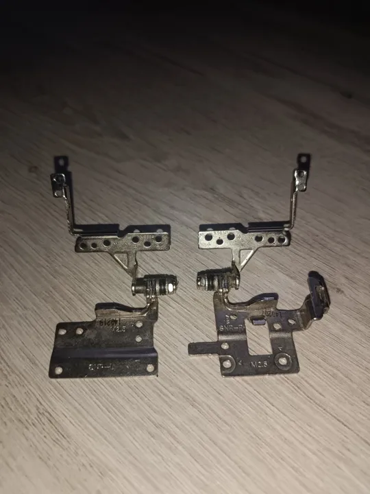 Петлі для ноутбука ASUS X551CA, X551MA, F551MA, F200MA, P551CA, R512CA, F551CA Ціна