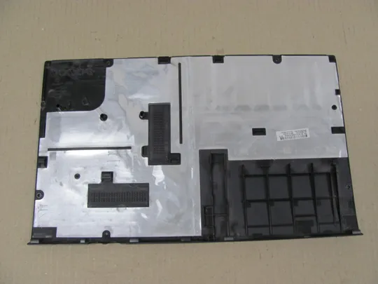 Купити номер0275-17 сервісна кришка Сервісна кришка для ноутбука Корпус Дно Панель доступу Кришка доступу service cover 6070B0431201 605785-001 для HP Compaq 620 625 оригінал