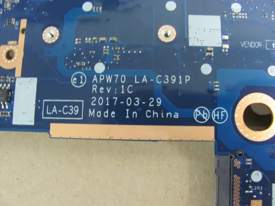 612-1  материнська плата APW70 LA-C391P 484306-001 SR2FM E3-1535M для HP EliteBook ZBOOK 17 G3  оригінал Характеристики