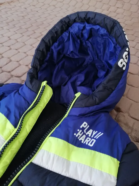 Куртка для хлопчика демісезонна, (вік 18-24 місяці) 86 см. З аукціону