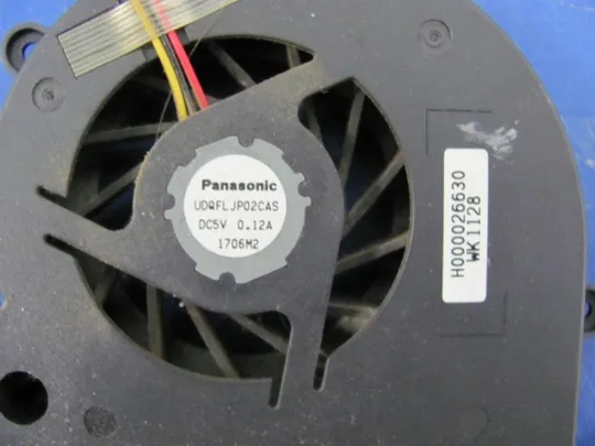 №137-17 охолодження 13N0-YTA0202 H000026630 для Packard Bell VAB70 оригінал Де купити