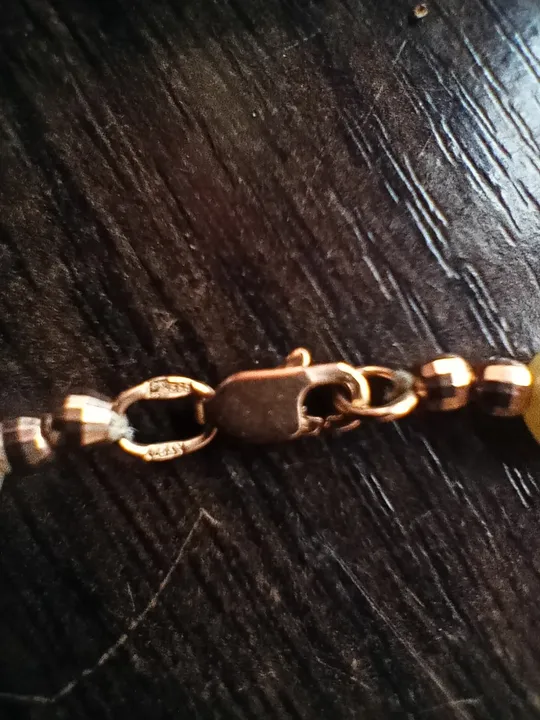 Ювілейний виріб, золота підвіска з перлами З аукціону