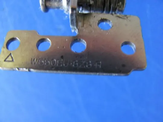 №54-17 кріплення матриці з петлями для TERRA (CLEVO) MOBILE 1529H 1220327 оригінал З аукціону