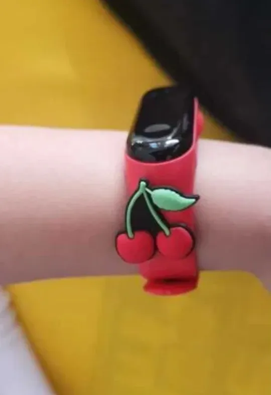 Купити Якісний дитячий смарт браслетик, годинник, календар. Чудова іграшка для вашої дитини!