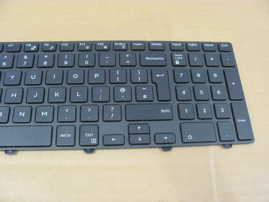 770-3 клавіатура 0N3PXD  для Dell Inspiron \ VOSTRO 15 3568 15 3000 15 5000 оригінал Продаж