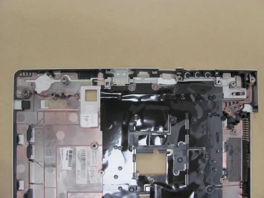 605-8  Кришка панель палмрест  6070B1210201  L21975-001  для HP EliteBook 840 G5  оригінал На торгах