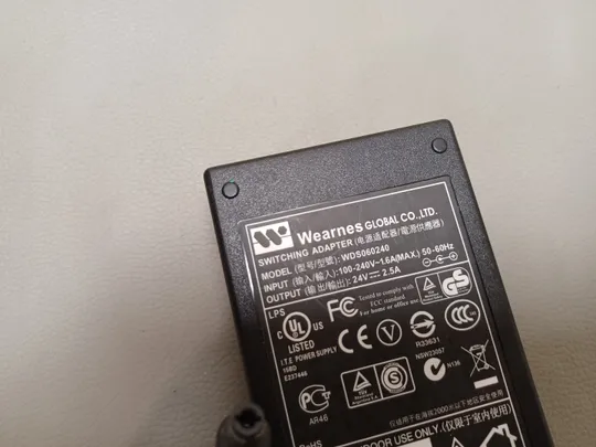 Купити 0639 адаптер живлення  WDS060240 24V 2.5A   НІМЕЧЧИНА