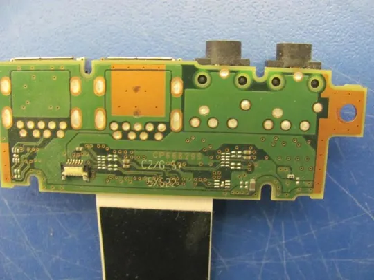 54-21 USB AUDIO плата CP666295 для FUJITSU LIFEBOOK E554 E556 оригінал Недорого