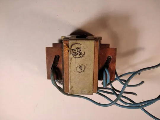 Купити Трансформатор ферритовый большой №1.