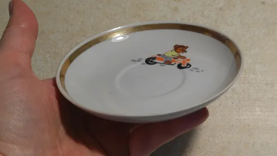 Блюдце дитяче Ведмедик на мотоциклі стара радянська порцеляна Дульово Вживане Характеристики