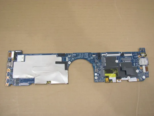 Купити 752-29 материнська плата РОБОЧА SRF9Z  i5-8365U EDB41 LA-G441P  для DELL Latitude 7400 2-in-1 оригінал
