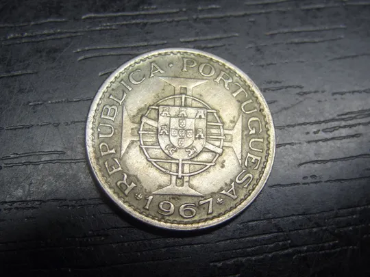 Купити 2,5 ескудо 1967 Португальська Ангола