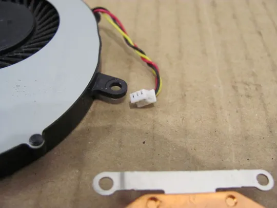 491-10 система охолодження 13N0-1BA0802 для MEDION E7416 E6412 E6416 E6415 оригінал Продаж