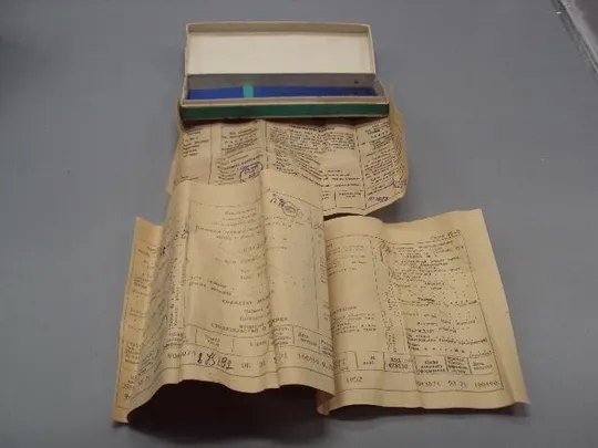 Коробочка для наручных часов футляр Заря ссср 4 шт и паспорт Победа и Заря лот длина 15 см №14740 Інтернет-аукціон