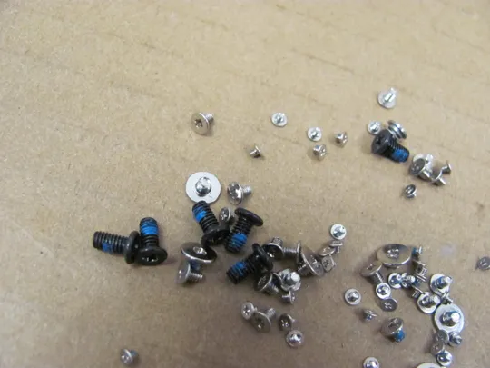 828-5 комплектуюче гвинти   для HP Elitebook x360 1020 G2  оригінал З аукціону