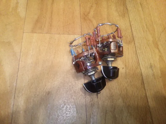 Перемикачі галетні 2шт 8 переключень Інтернет-аукціон