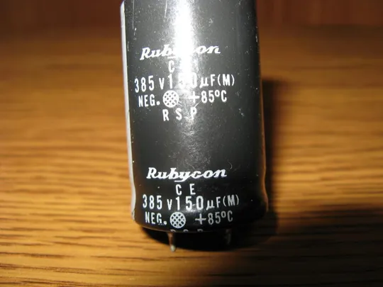 Конденсатор RUBYCON 150mF 385v З аукціону