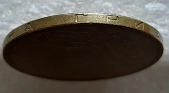 (1854да) 1 гривня 2001 викрошки у букві "Г" слова "ГРИВНЯ" та цифрі "1" слова "2001" на гурті (1 гривна 2001 брак) Продаж