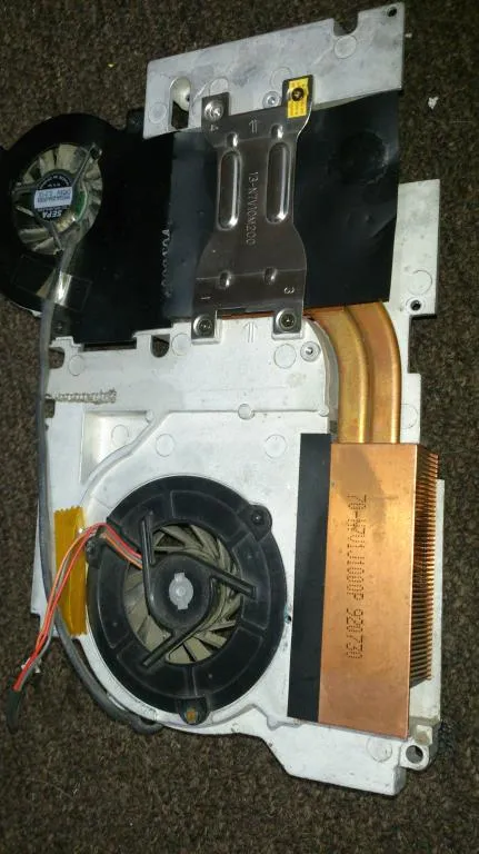 СИСТЕМА ОХОЛОДЖЕННЯ від "Asus A2500H"   2 кулера з радіатором З аукціону