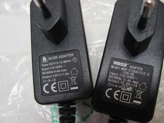 0620 адаптер живлення  MOSO AC\DC 12.0V 1A 3 шт НІМЕЧЧИНА Продаж