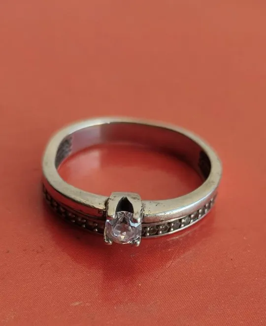 Симпатичної винтажное колечко размер 18. nv384. Недорого