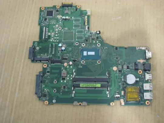 номер0178-19 материнська плата,Mainboard,Материнка,Основна плата,Системна плата,Плата системи,motherboard i5-5200U SR23Y 69N01BMATA01 для MEDION E6424 оригінал Ціна