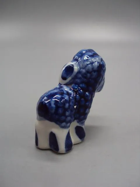 Фигура фарфор статуэтка миниатюра Гжель барашек баранчик высота 5,4 см №13695 Продаж