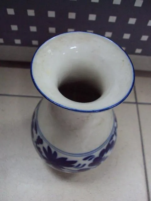 Ваза вазочка фарфор узор цветы роспись высота 20 см №10743 З аукціону