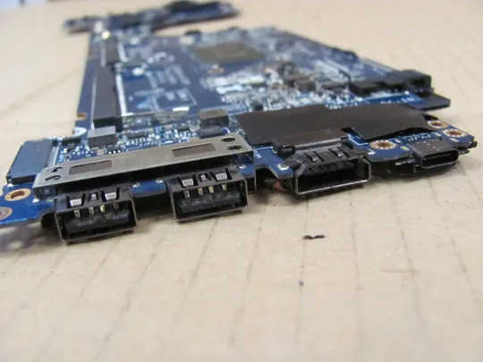 694-16 материнська плата CAZ20 LA-E131P SR340 i5-7300U для Dell Latitude E7480 7480  оригінал Характеристики